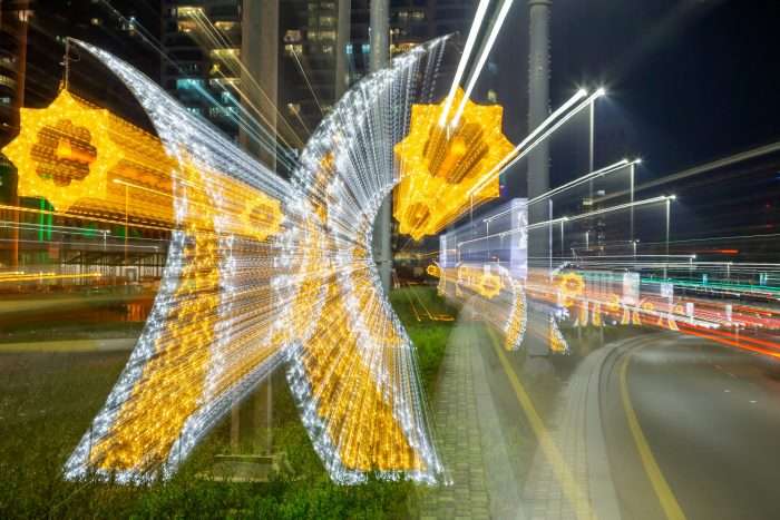 Motion,Blur,Of,Ramadan,And,Eid,Street,Decoration,,Celebration,Of