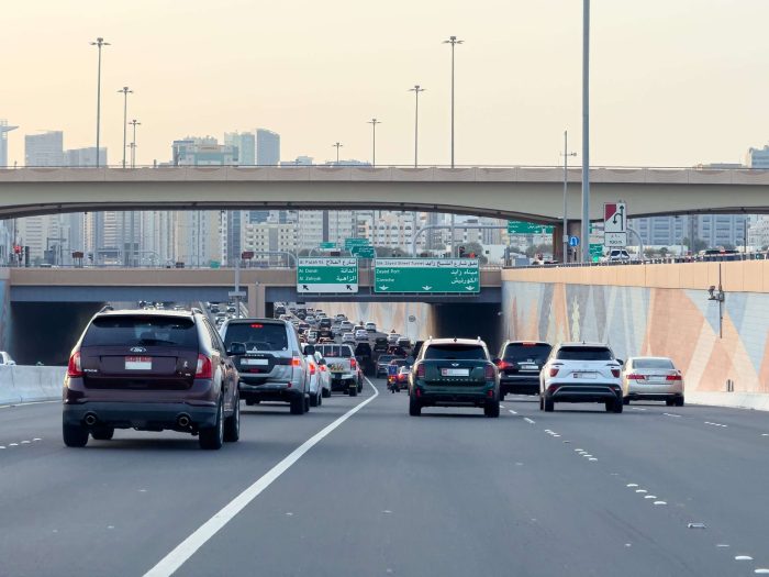 Uae,,Abu,Dhabi,,26,apr,2025,-,Heavy,Traffic,On,Al,Salama