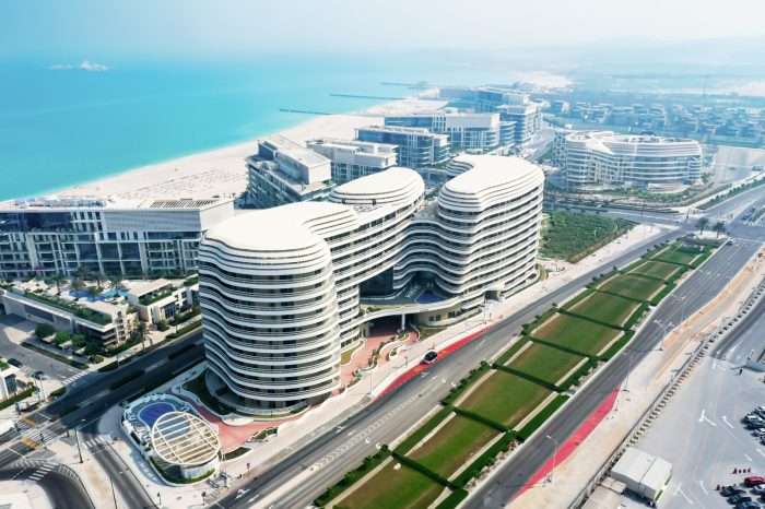 Al-Saadiyat-Island-Abu-Dhabi-UAE-Community-Images (22)